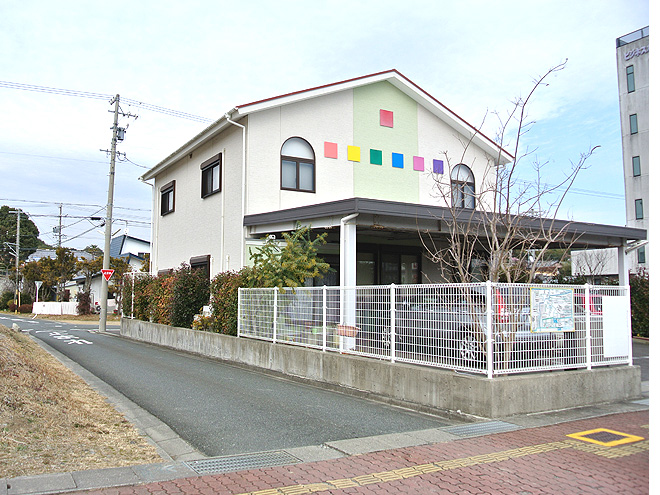 「志摩市-県道沿いにあり、便利な場所です。」のメイン画像