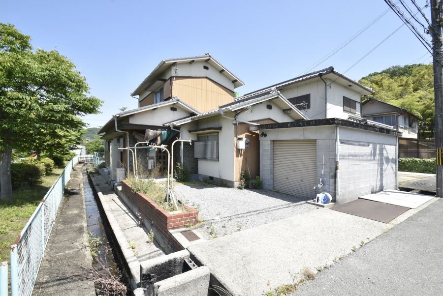 「姫路市 西部エリアの6DK一般住宅！のどかな環境ですよ♪」のメイン画像