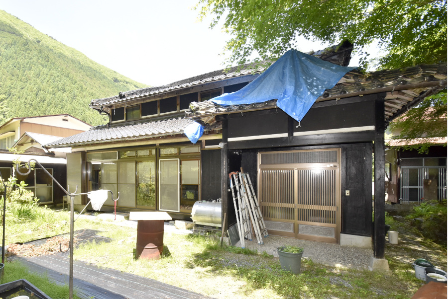 「宍粟市 山の中の小さな集落に建つ日本家屋物件♪」のメイン画像