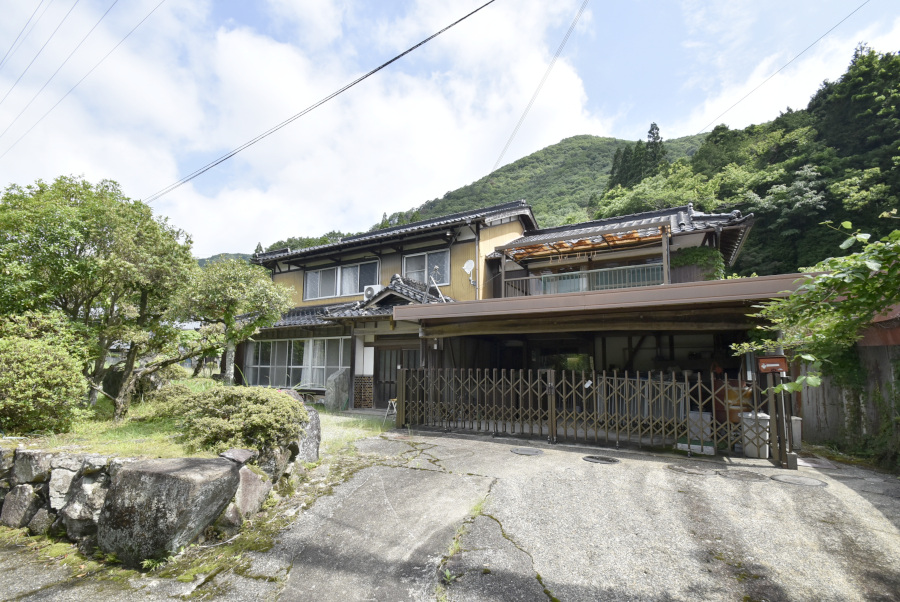 「姫路市 お部屋数豊富な12LDKの日本家屋！」のメイン画像