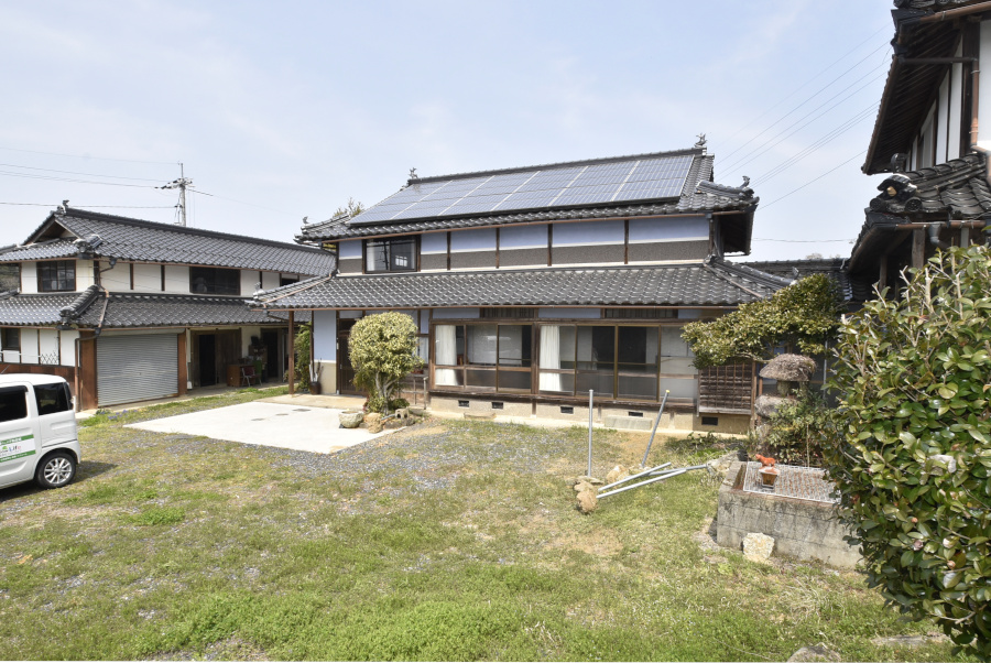 「7DK日本家屋！勝田郡勝央町の物件」のメイン画像
