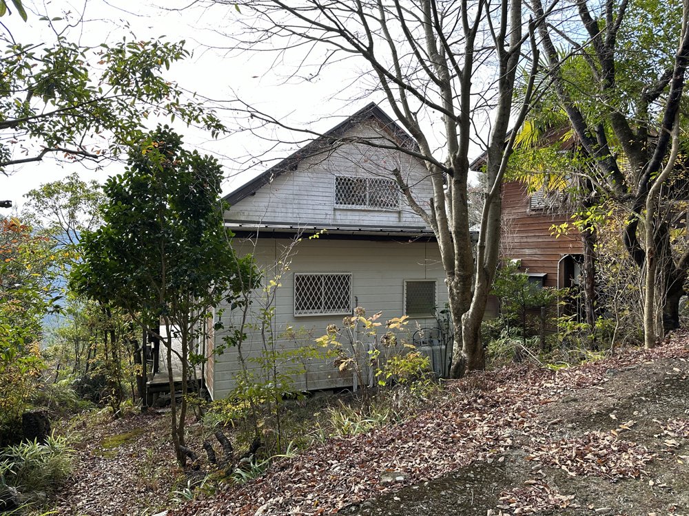 「星が綺麗な場所に建つ、小さな家！有田川町粟生の物件」のメイン画像