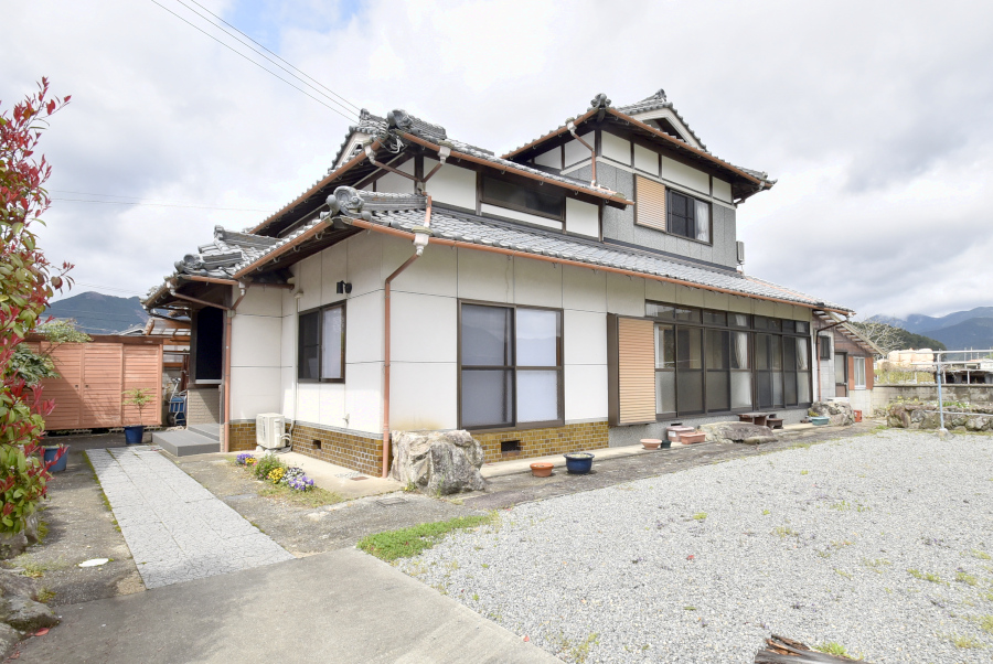 「補修不要の4SLDK日本家屋！神河町の物件」のメイン画像