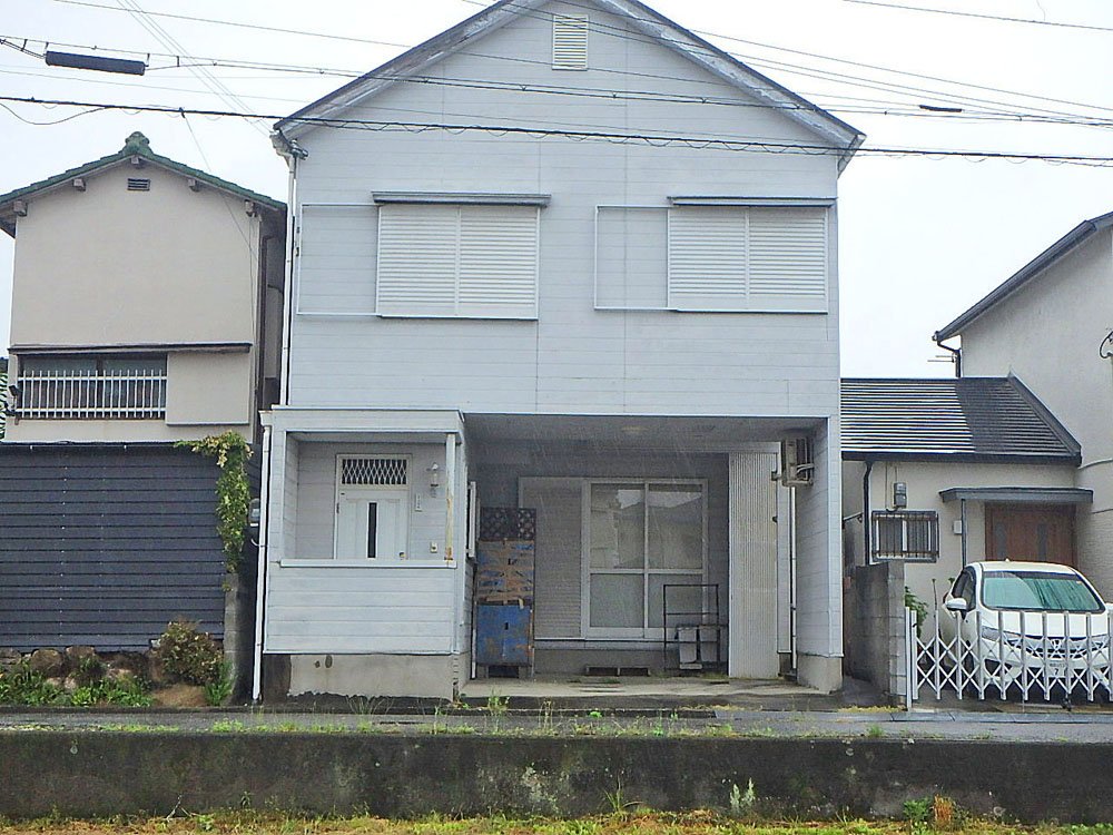 「生活便比較的良好な2階建て住宅!和歌山市永穂の物件」のメイン画像