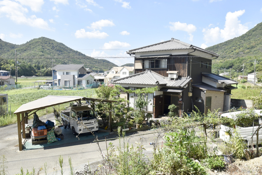 「補修不要！周囲の民家と程よく距離のある日本家屋☆の姫路市の物件」のメイン画像