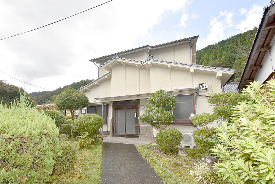 「交通アクセス良好♪菜園スペース付き！朝来市の一般住宅物件」のメイン画像