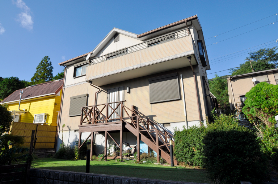 「山々の絶景を満喫！西脇市黒田庄町の別荘物件」のメイン画像