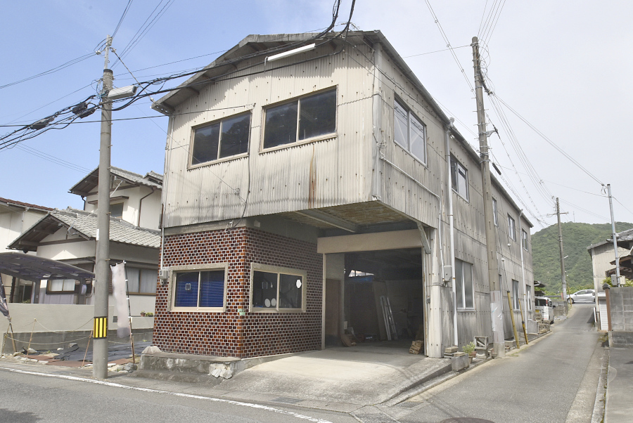 「ホイストクレーン付き！たつの市龍野町の倉庫物件」のメイン画像