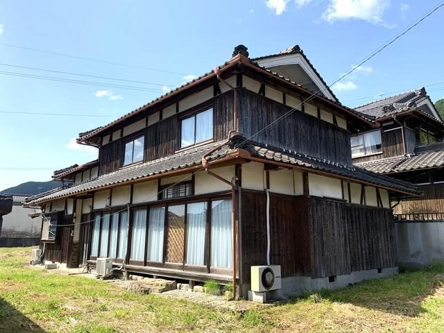 「青垣インターまで1分！丹波市青垣町西芦田の2階建物件」のメイン画像