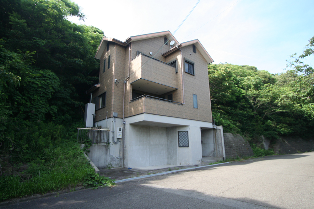 「広々間取りで別荘に最適！和歌山市加太の戸建物件」のメイン画像