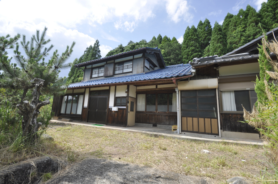 「貴重な五右衛門風呂付き！丹波市山南町の日本家屋物件」のメイン画像