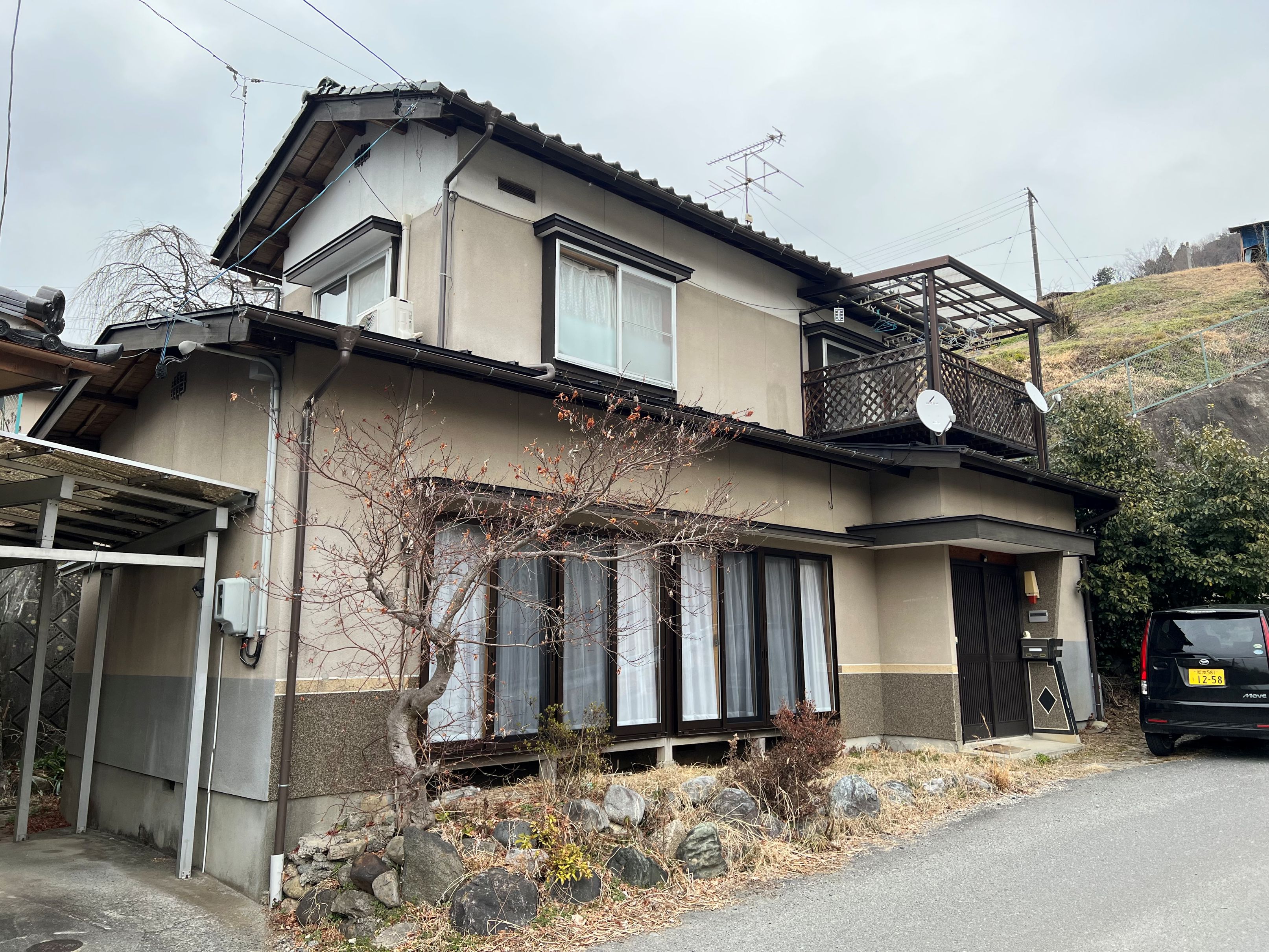 「静かな環境ですが車があればスーパーやコンビニへのアクセス◎」のメイン画像