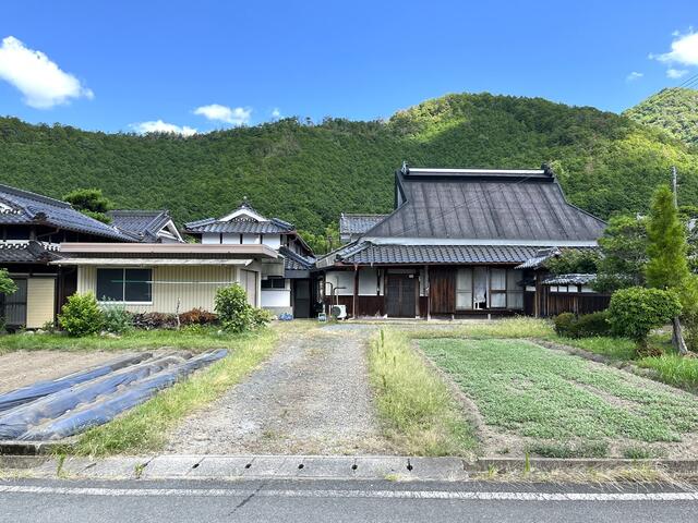 「菜園スペースで野菜作りを満喫！丹波市氷上町香良の1階建物件」のメイン画像