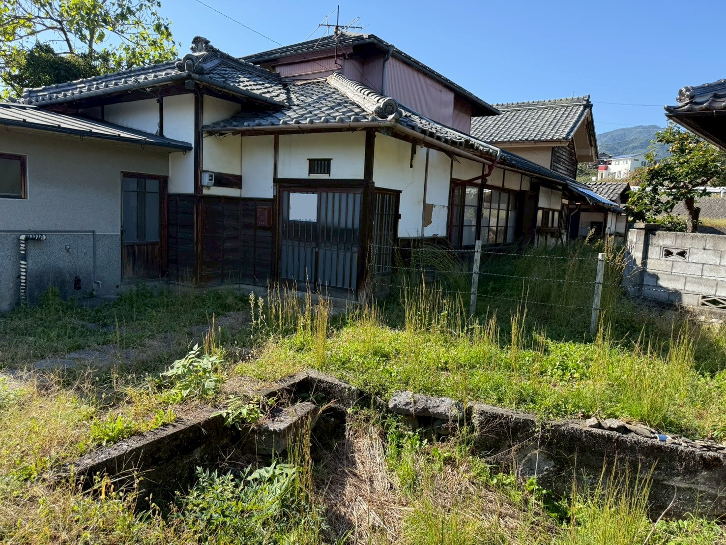 「売主負担にて、更地にして引き渡します。」のメイン画像