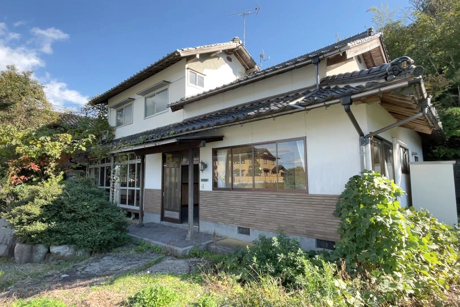 「生活便利！松江市古曽志町の7DK物件」のメイン画像