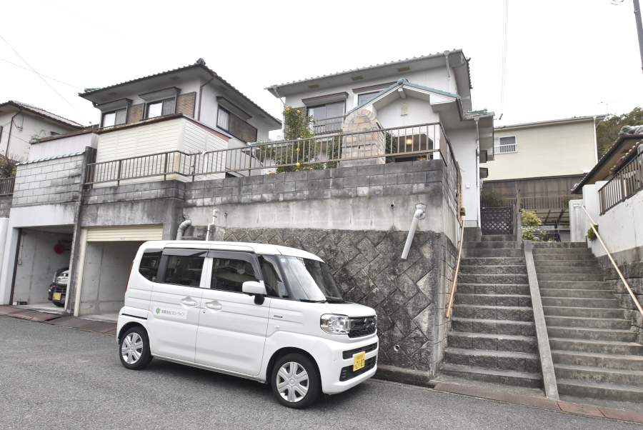 「閑静な住宅地のひな壇物件！相生市若狭野町の中古住宅物件」のメイン画像