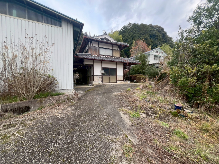「農地や山林付き！丹波市春日町の一般住宅物件」のメイン画像
