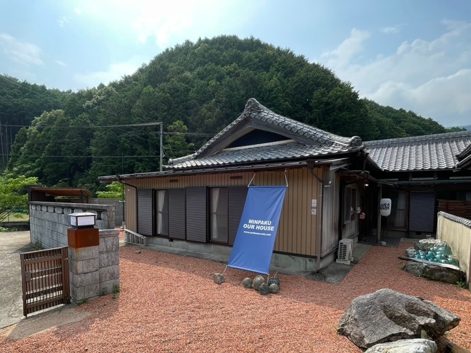 「釣り好き必見！海と山に囲まれた度会郡大紀町錦の居抜き物件」のメイン画像