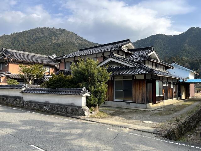 「果樹と農作業が楽しめる！氷上町鴨内の2階建物件」のメイン画像