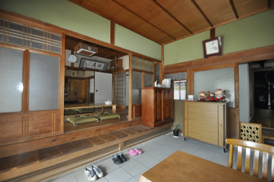 離れ付き9SLDK日本家屋！西脇市黒田庄町の物件の画像2