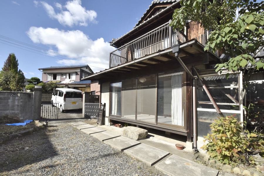 広々112坪の敷地！たつの市揖保川町の日本家屋物件の画像2