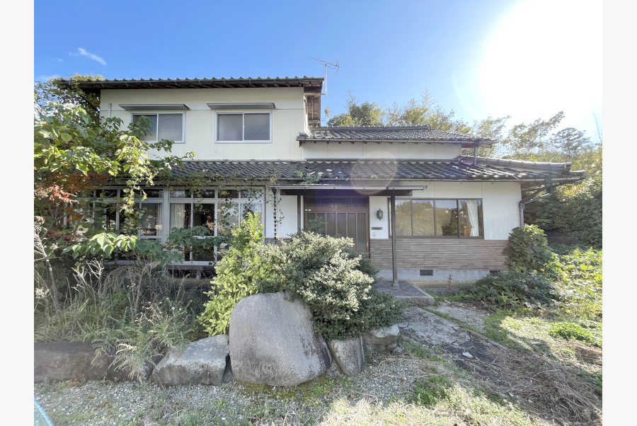生活便利！松江市古曽志町の7DK物件の画像2