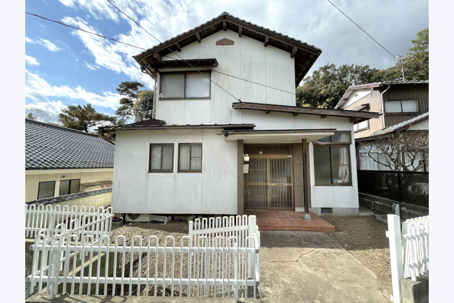 国宝松江城近くの庭付き縁側！松江市奥谷町の中古住宅物件の画像3