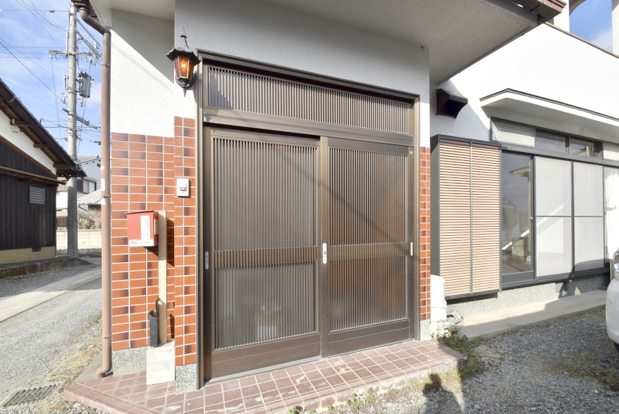 駅まで徒歩圏内！姫路市香寺町の7LDK物件の画像3