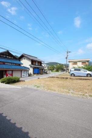 オーダーメイドの信楽焼き風呂が魅力！滋賀県長浜市野瀬町の日本家屋物件の画像5