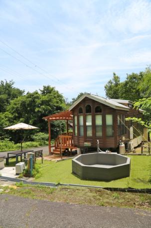 BBQとミニプールで贅沢アウトドア！高島市新旭町熊野本の中古別荘物件の画像5