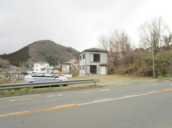 国道173号線に面す、大型車入出庫可能な倉庫付き土地です、新名神川西ICまで車で20分の好アクセス、実測約380平米です。の画像5