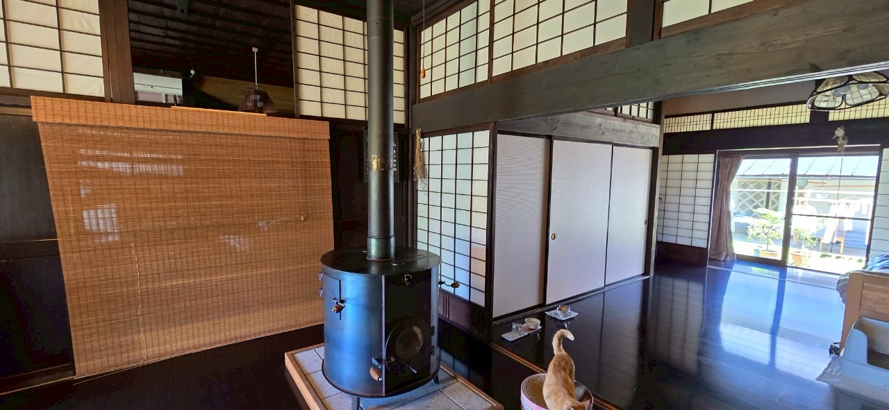 フルリノベーション物件！！リフォーム無しで入居可能！の画像3