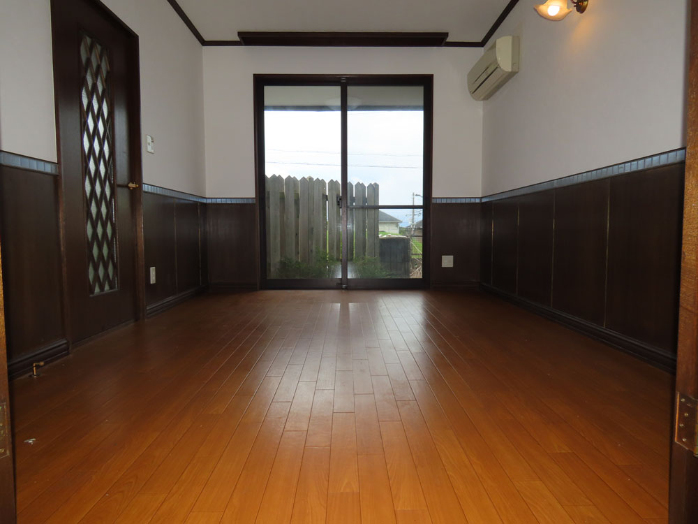 ガーデニングが楽しめる広い庭付き！白浜町堅田青葉台の中古２階建て物件の画像5
