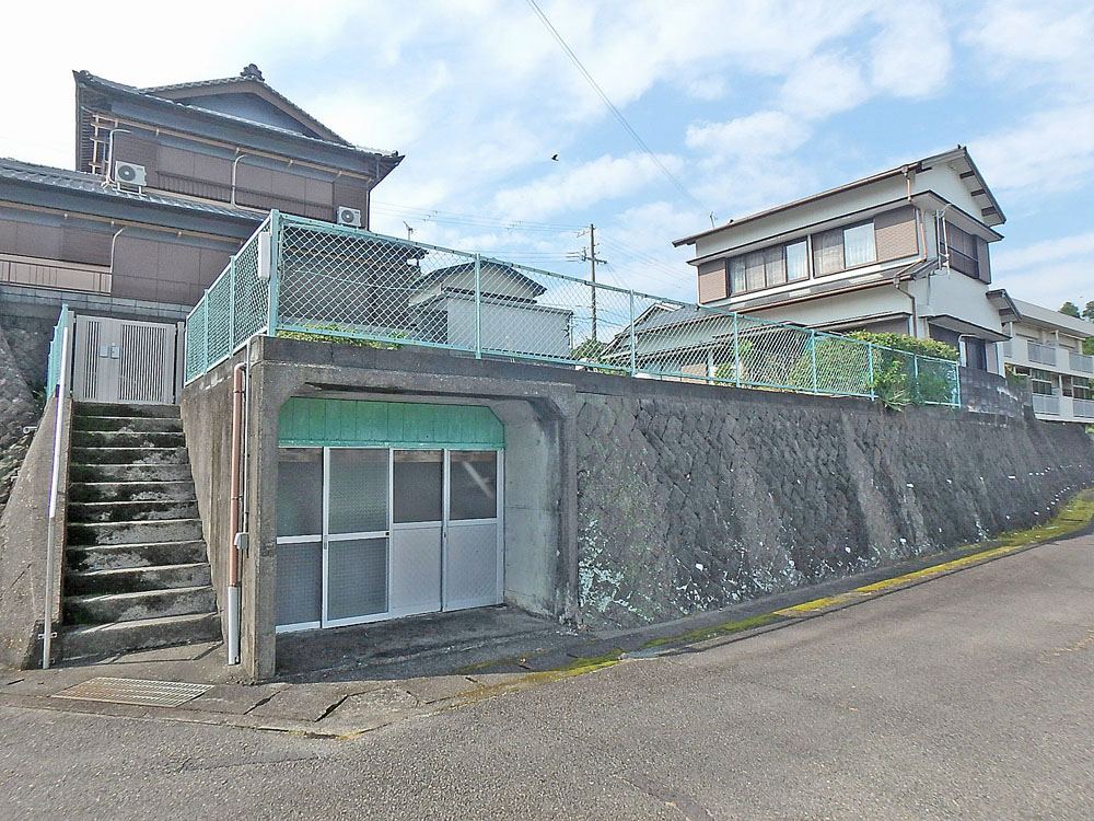 眺望良好・土地広、2階建て木造物件！串本町鬮野川の物件の画像6