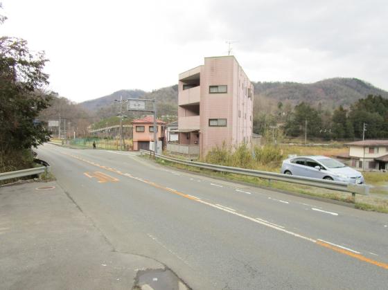 国道173号線に面す、大型車入出庫可能な倉庫付き土地です、新名神川西ICまで車で20分の好アクセス、実測約380平米です。の画像7