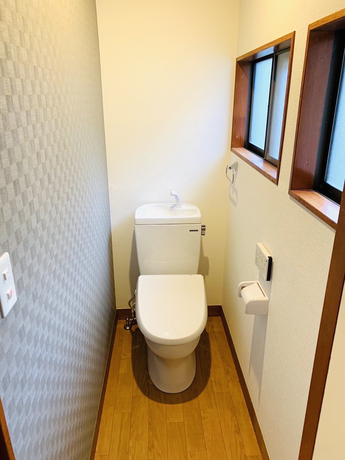 諏訪湖を眺められる別荘地★リノベーション物件★水まわりは新品！の画像7
