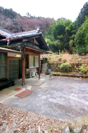 ゴルフ場近く！奈良市忍辱山町の日本家屋物件の画像8