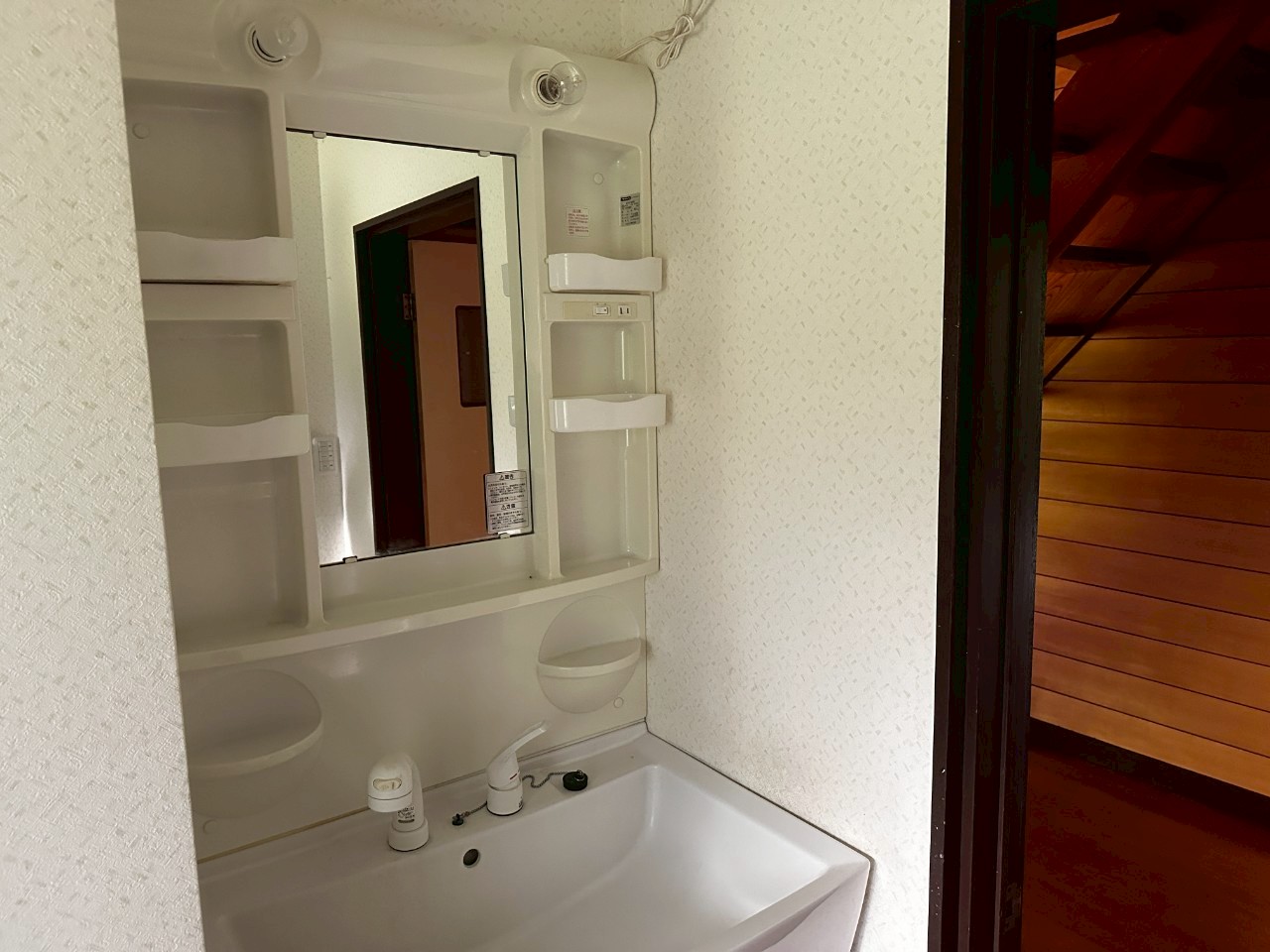 宿泊施設にもカフェにも使える中古住宅！の画像8
