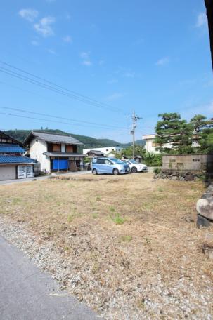 オーダーメイドの信楽焼き風呂が魅力！滋賀県長浜市野瀬町の日本家屋物件の画像9