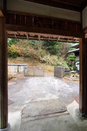 ゴルフ場近く！奈良市忍辱山町の日本家屋物件の画像9