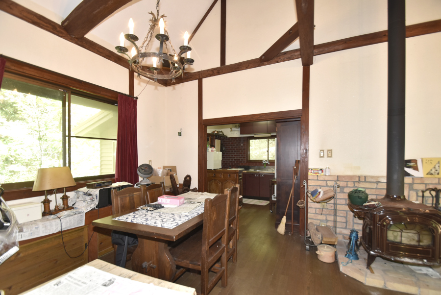 薪ストーブのぬくもりを楽しむ♪上郡町播磨自然高原K地区の別荘物件の画像8