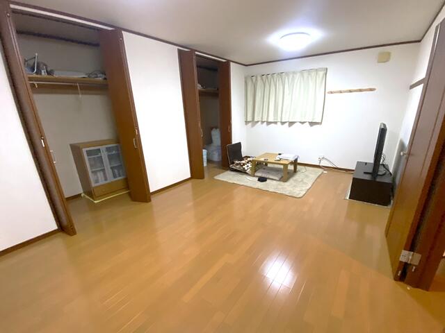 太陽光パネル搭載の広々メーターモジュール住宅！丹波市山南町小野尻の物件の画像9