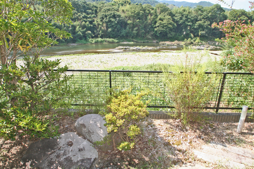 リフォーム済！紀の川の眺望が楽しめる橋本市隅田町下兵庫の戸建物件の画像9