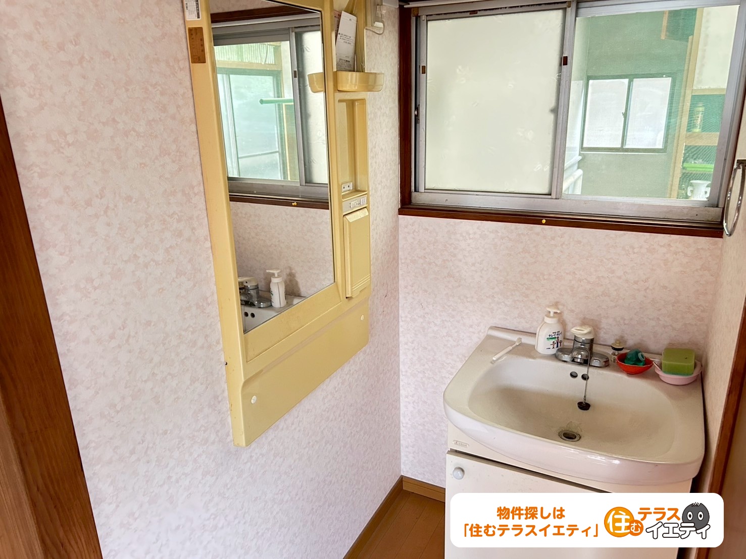 便利な立地と和室空間が魅力！山口市下市町の中古住宅物件の画像10