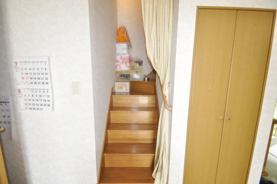 高台に建つ別荘物件！加東市の別荘住宅の画像10