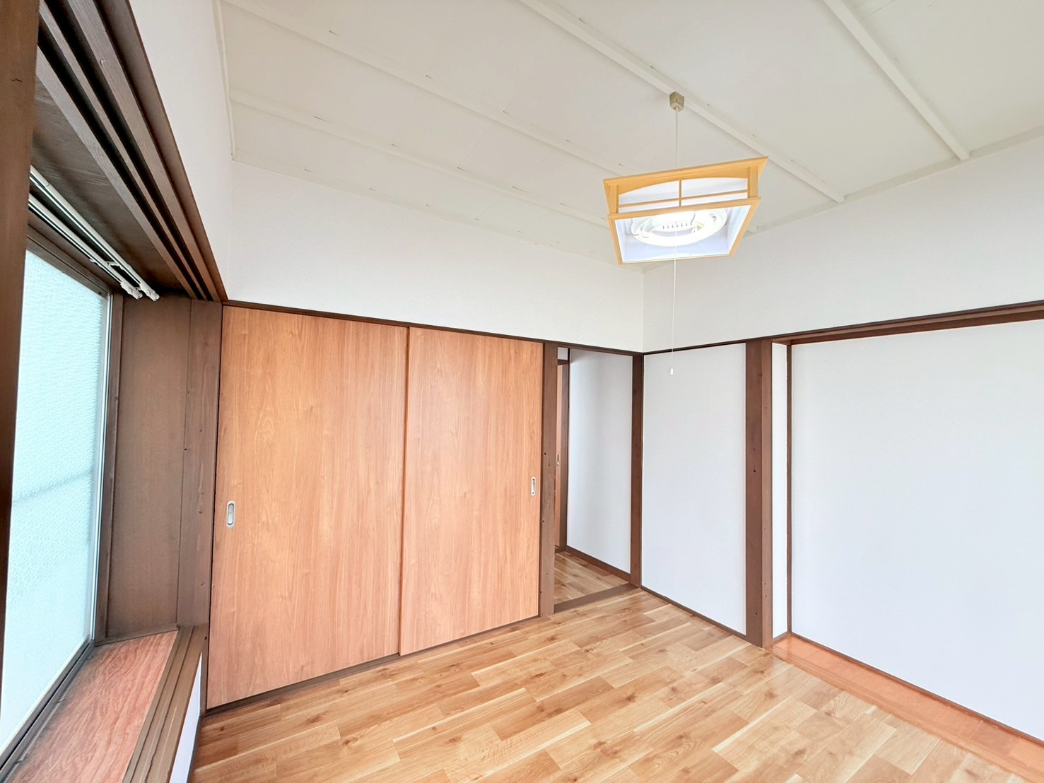 日当たり良好、静かな住宅街に位置する、平屋戸建住宅の画像12
