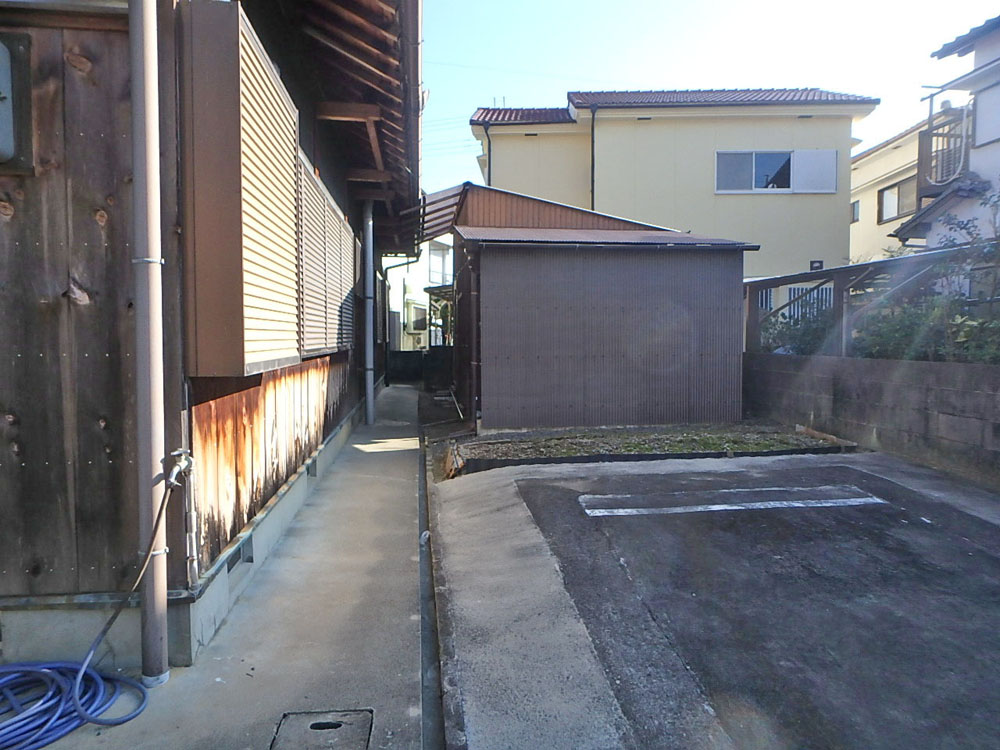 車が3~4台駐車可能！紀の川市貴志川町前田の中古物件の画像11