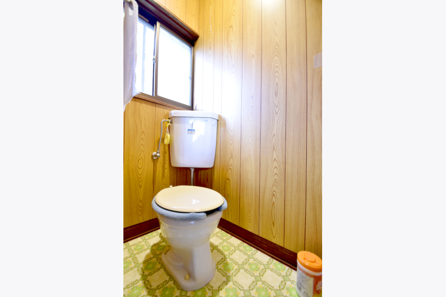 山の景色を楽しめるウッドデッキ付き！上郡町播磨自然高原の平家建別荘物件の画像12