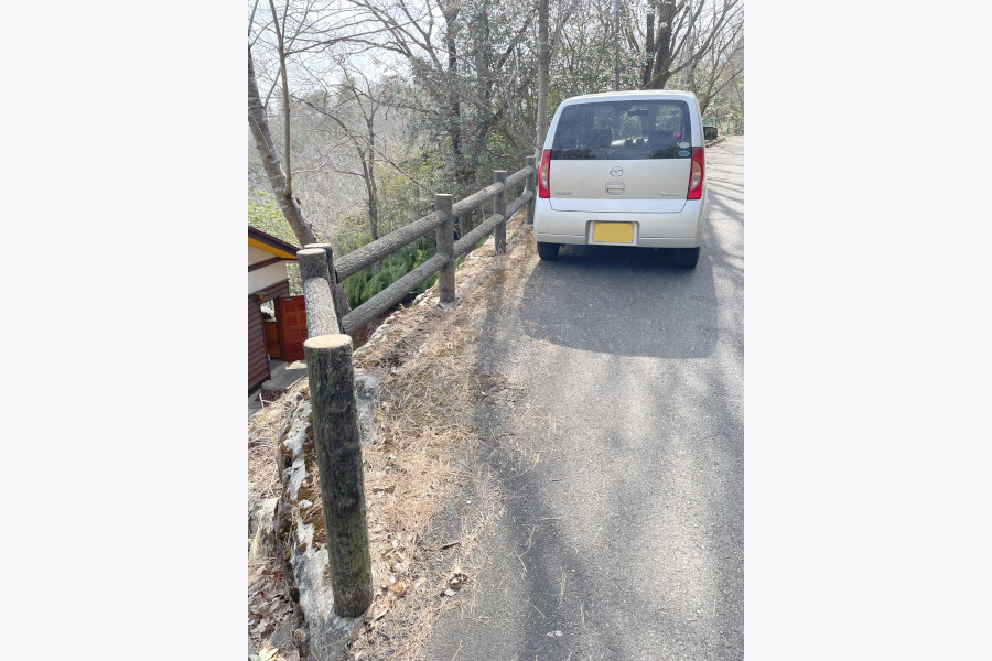 山の景色を楽しめるウッドデッキ付き！上郡町播磨自然高原の平家建別荘物件の画像14
