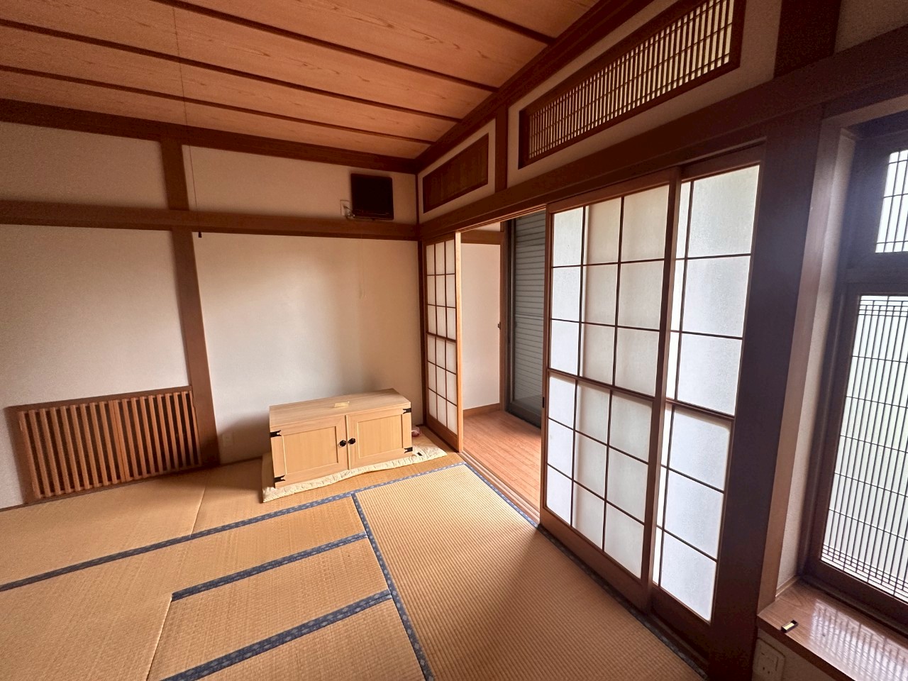 宿泊施設にもカフェにも使える中古住宅！の画像16